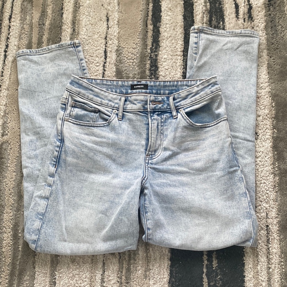 Express Boyfriend fit jeans